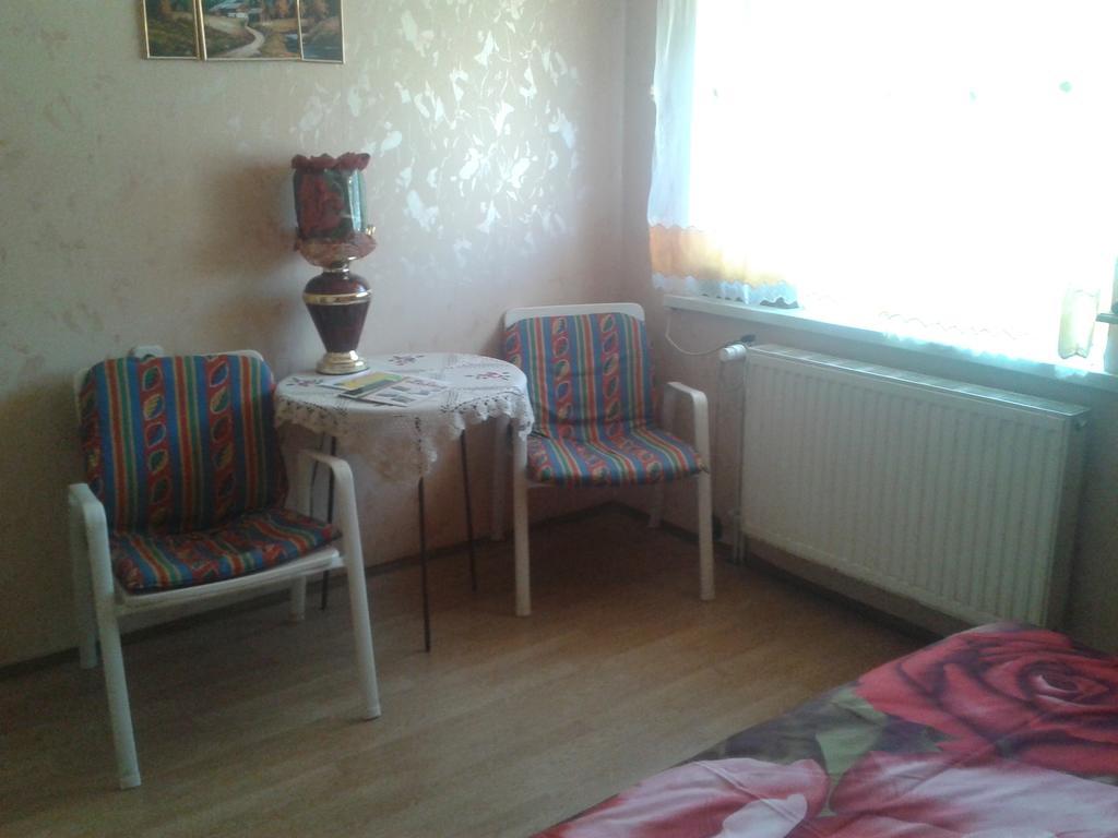 Dom Pod Roza Apartment Лесна Стая снимка