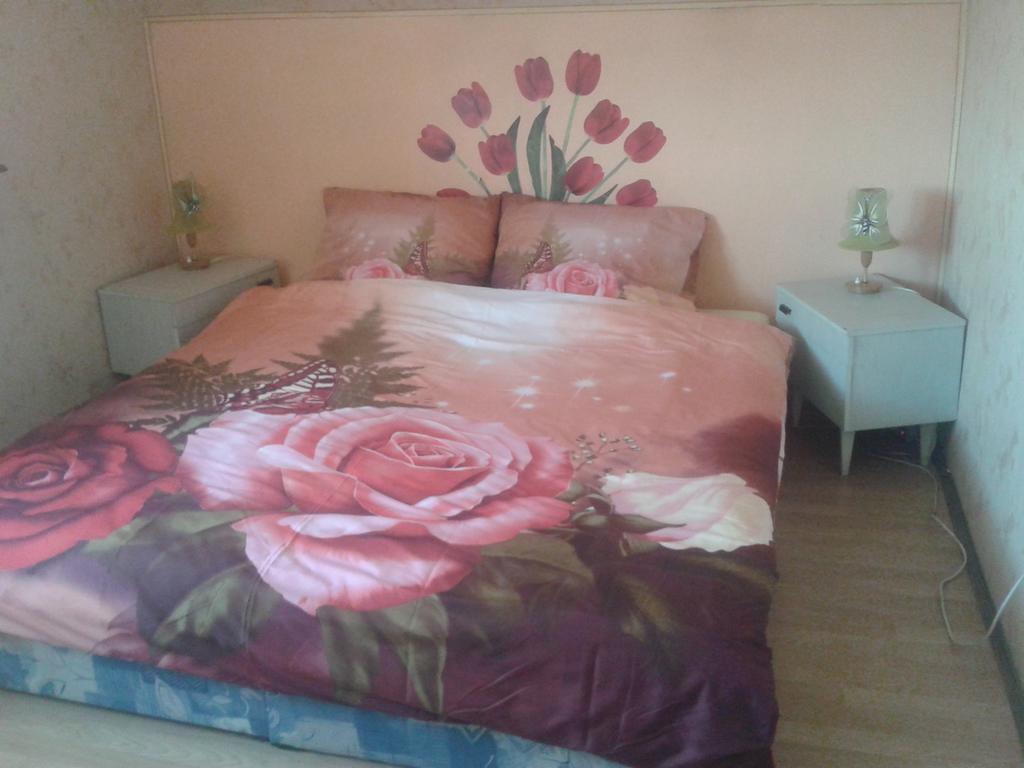 Dom Pod Roza Apartment Лесна Стая снимка
